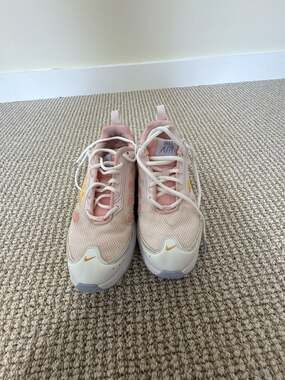 Nike Air Max Bliss Women's Shoes Size 8